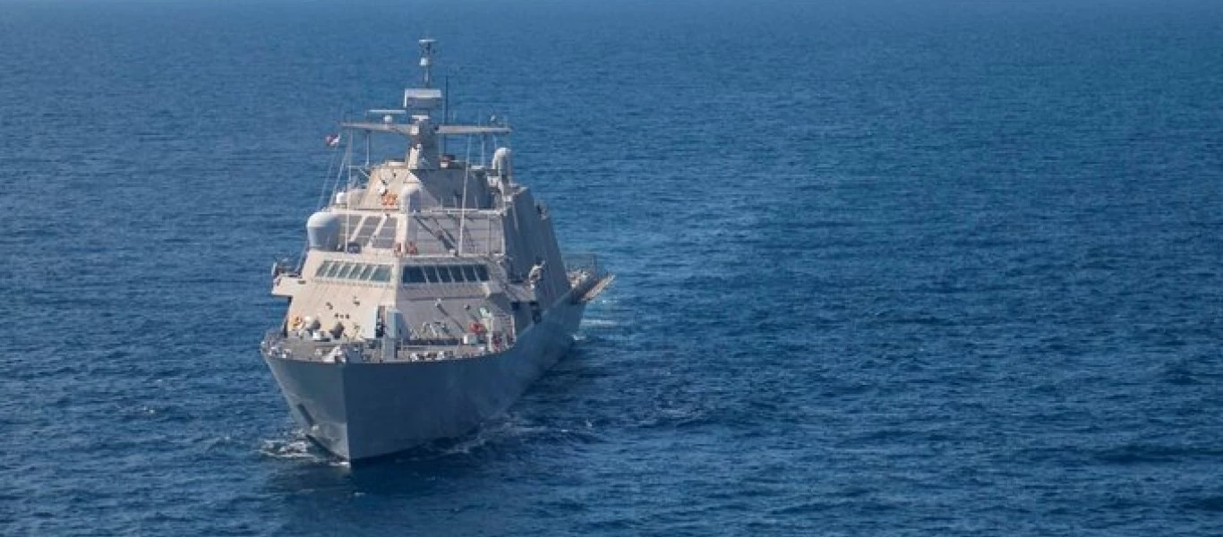 Αμερικανικό Ναυτικό: Το σκάφος USS Detroit κατάφερε να αποπλεύσει ξανά αλλά το πρόβλημα παραμένει!